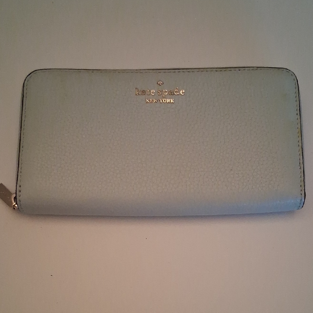 kate spade Leila Large Continental Wallet in Teacup Blue